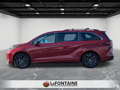 2024 Toyota Sienna XSE 7 Passenger