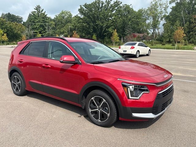 2024 Kia Niro EX